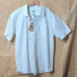 NWT Quiksilver Youth XL Button Up Short Sleeve Shirt